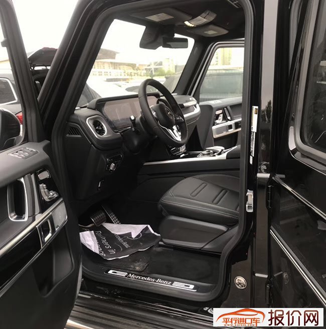 2019款奔驰G550美规版 19轮天窗雷测现车185万优惠购