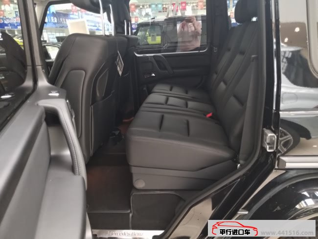 2017款奔驰G550加规版 19AMG熏黑轮/天窗/哈曼现车179万