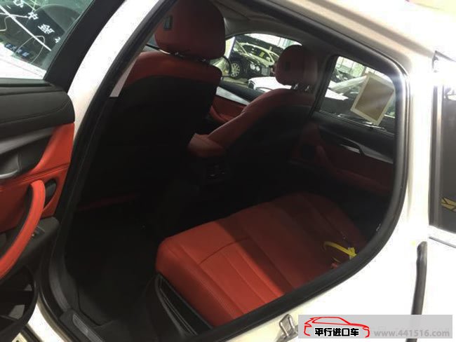 2016款宝马X6中东版 天窗/19轮/液晶仪表现车70.5万特惠