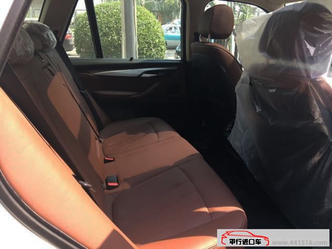 2017款宝马X5中东版经典SUV 全景天窗/18轮现车66.5万起