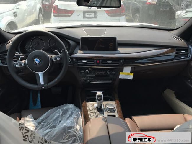 2017款宝马X5中东版 18轮/全景天窗/液晶仪表现车65.8万