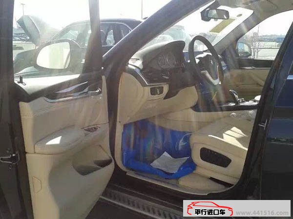 宝马X5中东版 2014款19轮/LED大灯/运动方向盘现车70万