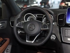 2018款奔驰GLE中东版降价促销中 购车让利15.5万元