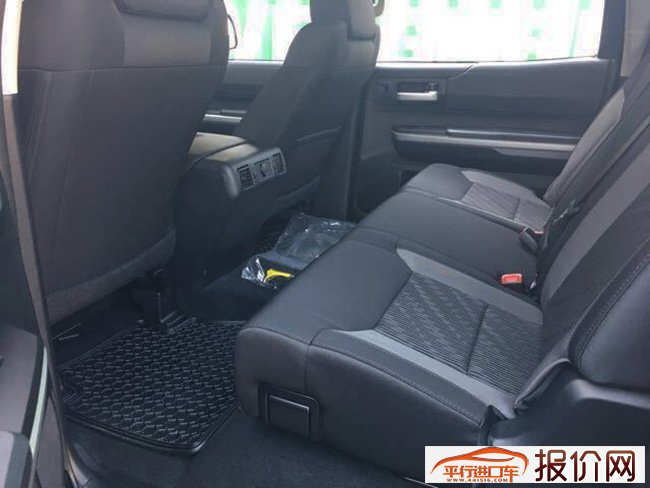 2017款丰田坦途5.7L TRD版皮卡 18轮天窗现车41.5万起