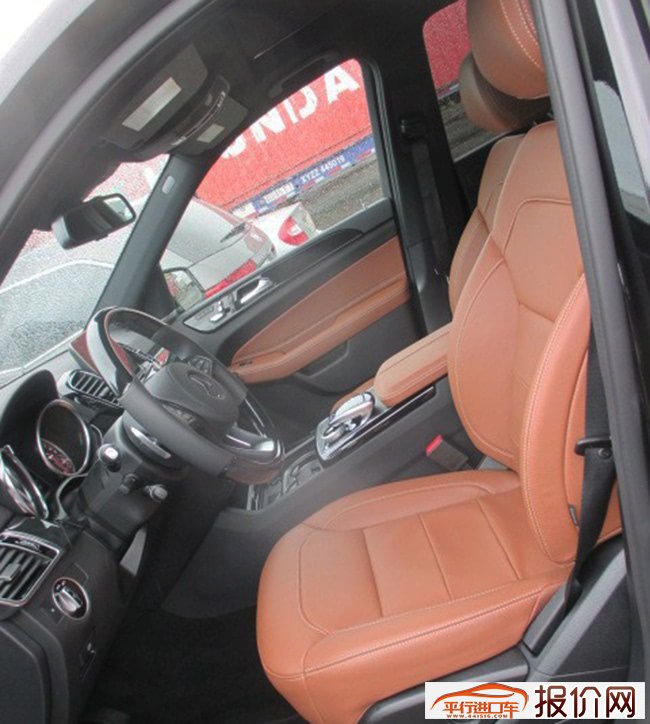 18款奔驰GLS450美规版 全景天窗外观包灯包现车99.5万