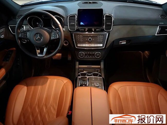 2018款奔驰GLS500加规版 平行现车优惠尊享