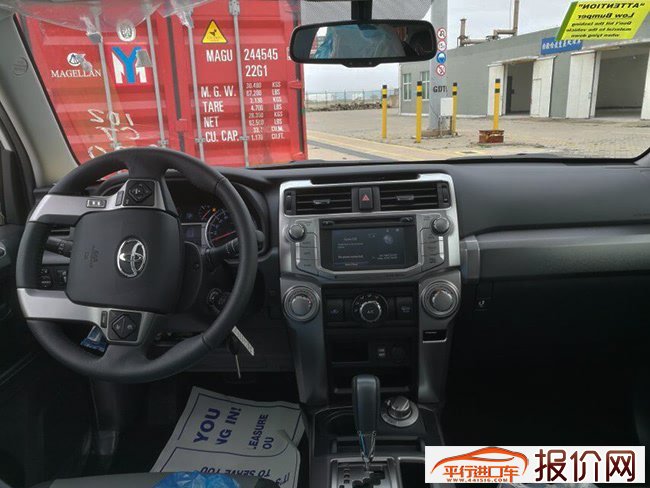 2018款丰田超霸4.0L加规版 经典SUV现车优惠让利