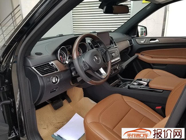 2019款奔驰GLS450AMG加规版 七座现车保税热销