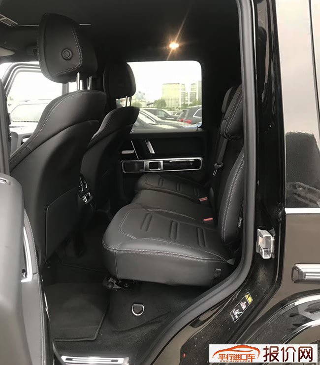 2019款奔驰G550美规版 19轮天窗雷测现车185万优惠购