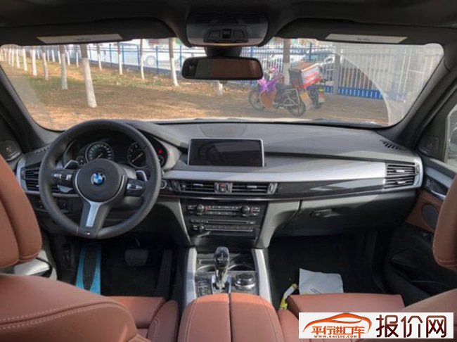 2018款宝马X5M加规版 3.0T经典公路SUV现车酬宾