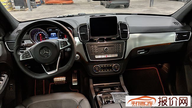 2019款奔驰GLE43AMG加规版Coupe 豪华包运动包现车88万