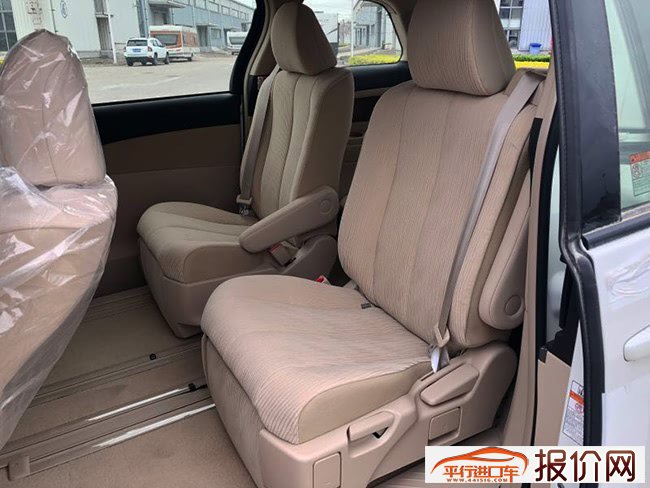 2019款丰田普瑞维亚中东版七座MPV 双天窗现车38.5万购