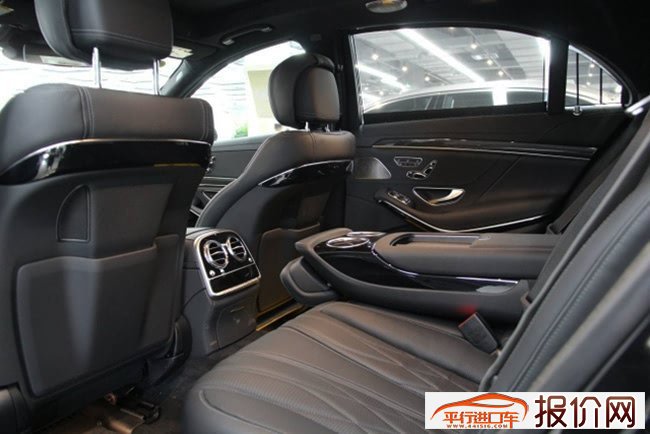 18款奔驰S63AMG加规版 豪华座椅视柏林现车199万