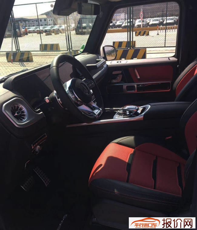 2019款奔驰G63欧规版 20AMG轮停辅辅助天窗现车265万