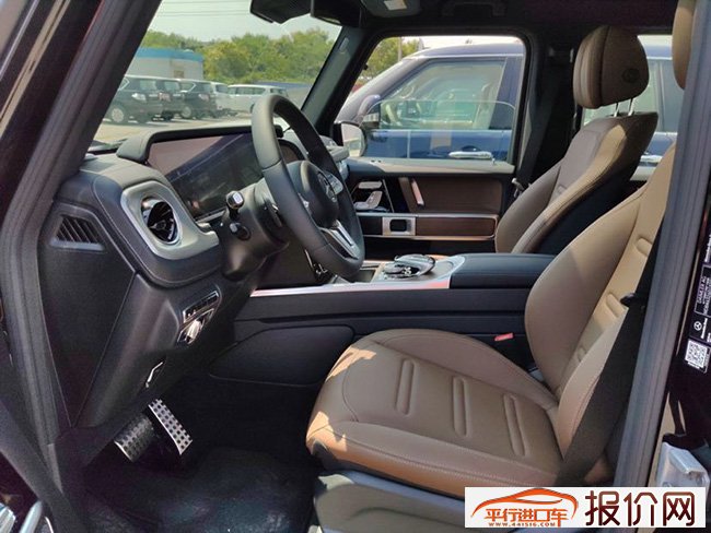 2019款奔驰G500欧规版 18轮天窗环影宽屏现车183万