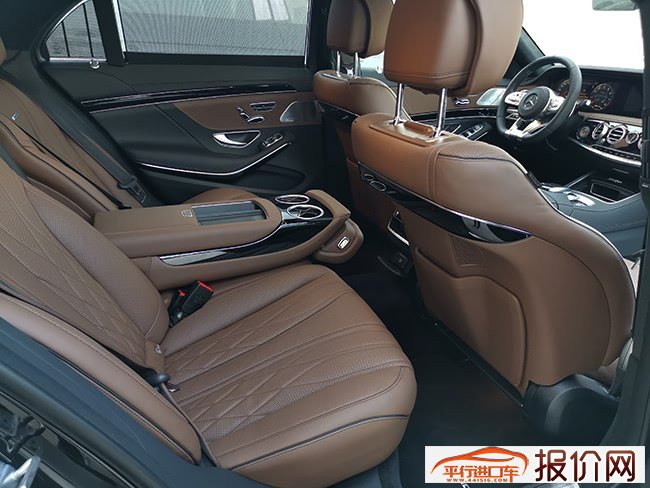 2018款奔驰S63AMG加规版 独家包豪华座椅包现车188万