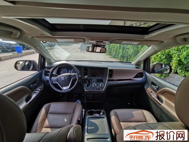 2020款丰田塞纳3.5L四驱顶配版 双天窗/环影现车55.5万