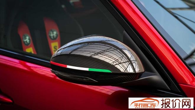 阿尔法•罗密欧发布两款Giulia高性能新车 3.6秒破百