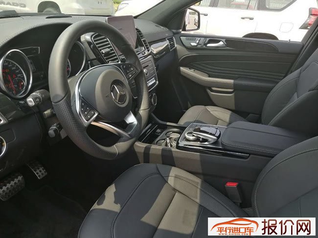 2019款奔驰GLE43AMG加规版 灯包/运动包/豪华包现车72万