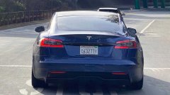 特斯拉Model S Plaid高性能版谍照再曝光 2秒内即破百