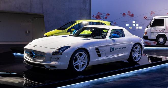 梅赛德斯-AMG宣布电动车型年内上市 百公里加速4秒内