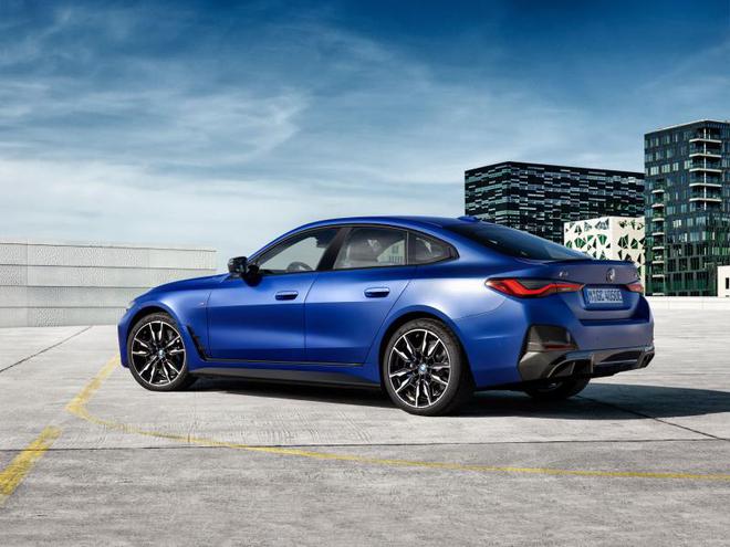 宝马在线发布两款BMW i重磅纯电动车型