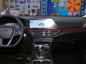 长安欧尚X5平价销售6.99万起 可试驾