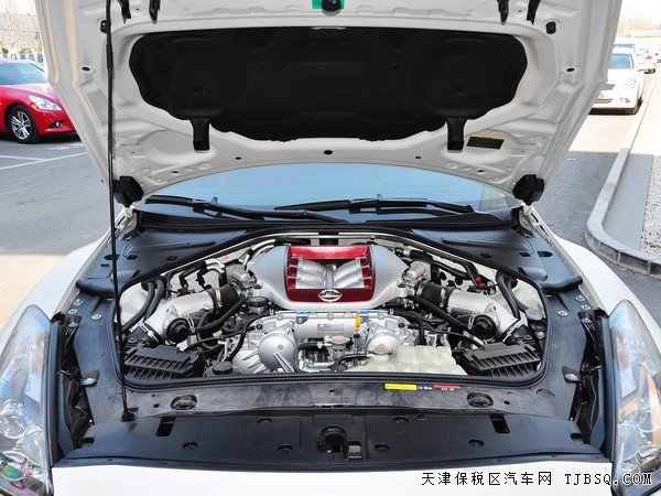 2016款日产尼桑GTR超级跑车 美规限量版现车152万起