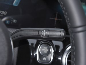 奔驰A级AMG限时优惠 目前36.98万元起售