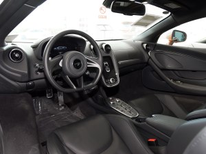 迈凯伦GT售价208.8万起 欢迎试乘试驾