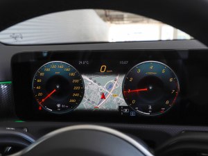 奔驰A级平价销售23.68万起 可试乘试驾