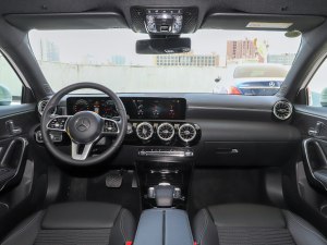 奔驰A级平价销售23.68万起 可试乘试驾