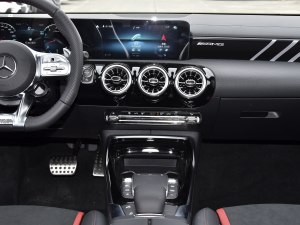 奔驰A级AMG欢迎垂询 34.96万元起售