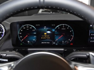 奔驰GLA AMG售43.51万元起 欢迎试驾