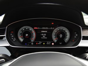 奥迪A8热销中 购车优惠高达39.44万元