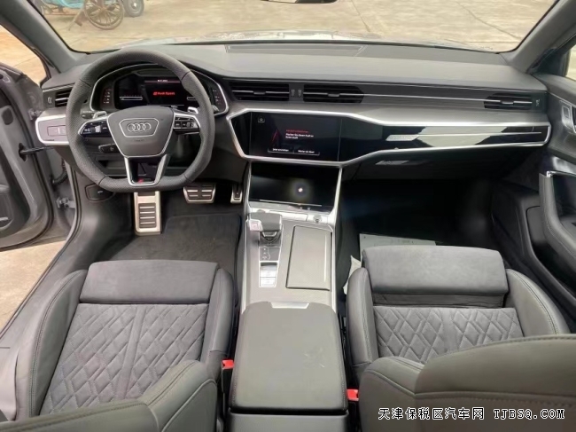 平行进口22款奥迪RS6欧版天津港现车年底热销
