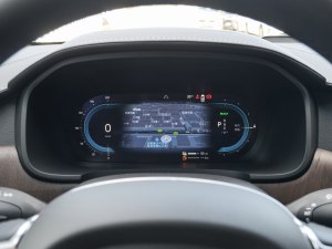 沃尔沃S90新能源促销优惠9万 可试驾