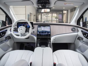 奔驰EQE SUV限时优惠 现43.6万元起售