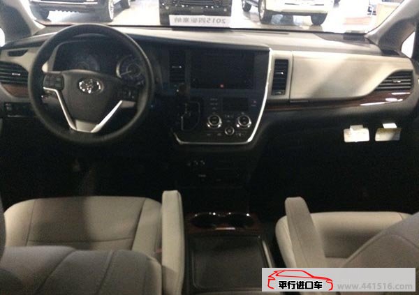 2016款丰田塞纳3.5L四驱版 平行进口现车乐惠