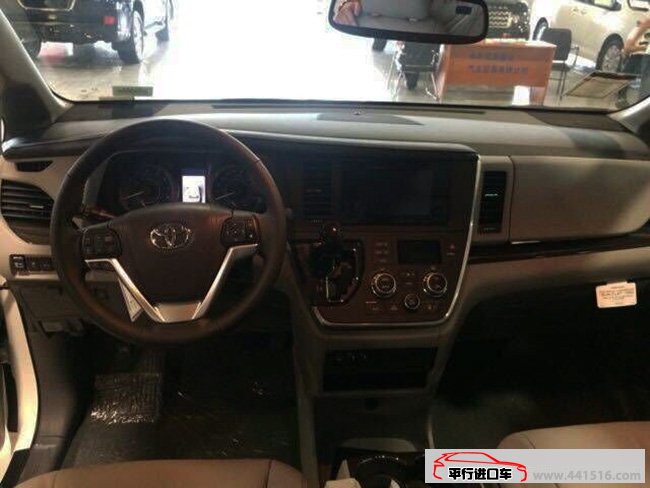 2017款丰田塞纳3.5L四驱版 豪华MPV现车盛惠来袭