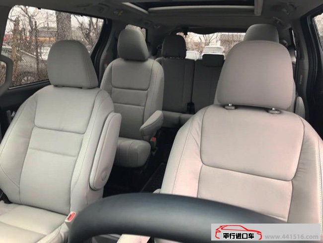 2017款丰田塞纳3.5L四驱顶配版 平行进口车报价62.5万