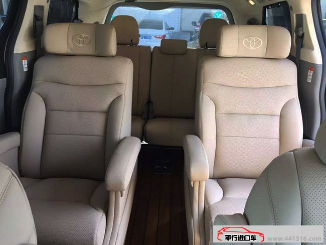 2017款丰田塞纳3.5L商务MPV 自贸区现车优惠畅销