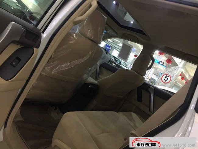 2017款丰田普拉多2700中东版 天窗版现车特惠41.5万起