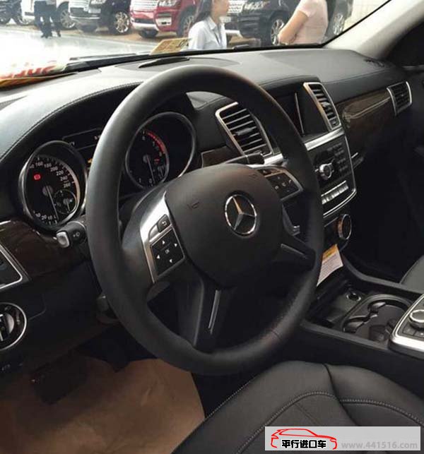 2015款奔驰GL450美规汽油版 3.0T现车优惠尽享