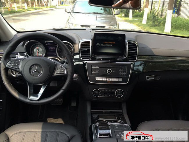 2017款奔驰GLS450美规版7座 保税区现车热卖优惠尊享