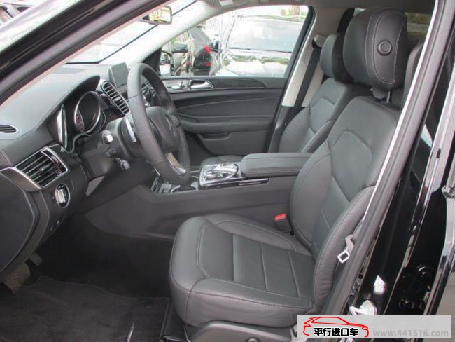 17款奔驰GLS450全尺寸SUV 美规版七座现车热卖优惠尊享