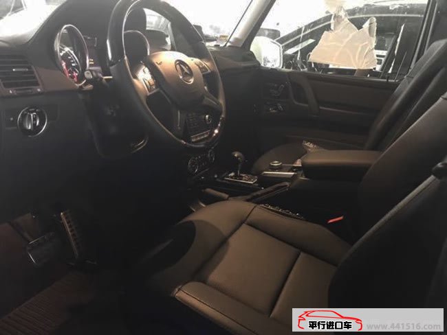 2017款奔驰G550加规版 19AMG轮毂/天窗/差速锁现车183万