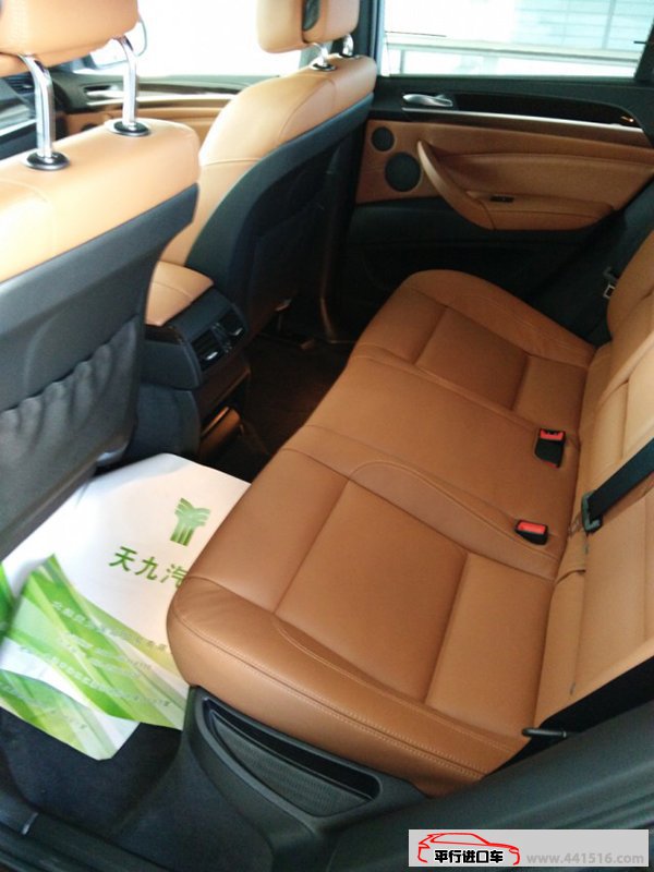 宝马X6中东版全能轿跑城市SUV 自贸区现车72万巨献