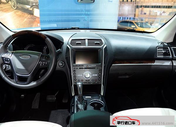 2016款福特探险者2.3T七座越野 天津自贸区现车享折扣