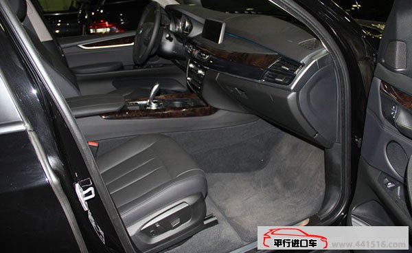 2015款宝马X5美规版 天津自贸区现车让利回馈
